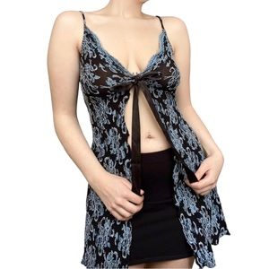 Y2K Victoria’s Secret open-front camisole